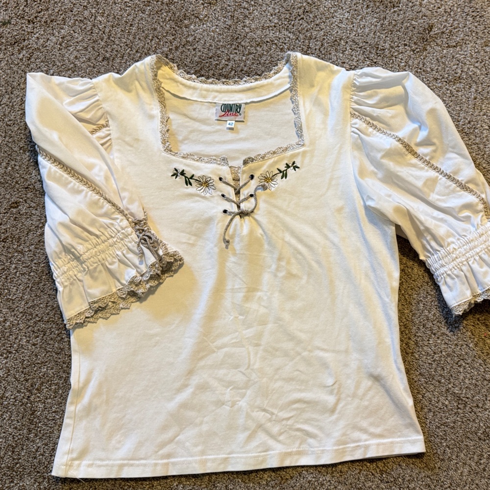 Country Line German Oktoberfest with Edelweis Embroidery and Lacing